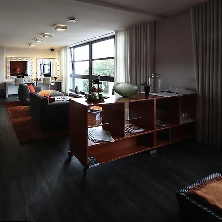 Altes Stahlwerk Business & Lifestyle Отель Ноймюнстер