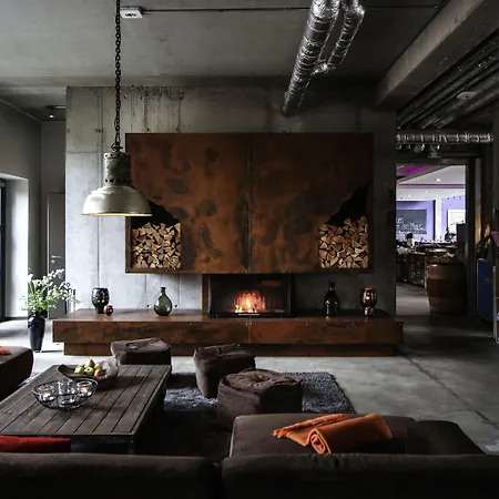 Отель Altes Stahlwerk Business & Lifestyle 3*