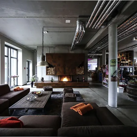 Отель Altes Stahlwerk Business & Lifestyle 3*