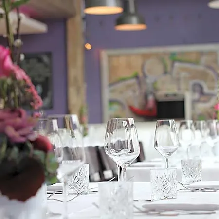 Altes Stahlwerk Business & Lifestyle 3* Neumünster
