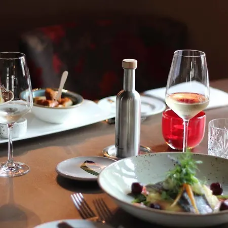 Altes Stahlwerk Business & Lifestyle 3* Neumünster