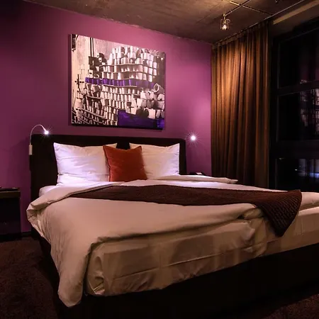 Altes Stahlwerk Business & Lifestyle Szálloda 3*